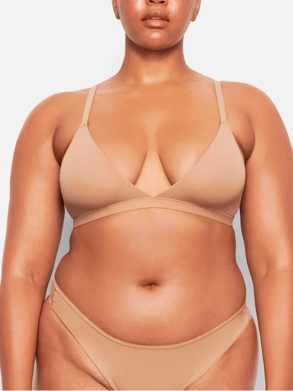 NWT Skims fits everybody Nude Wireless Triangle Bralette plus size 4X